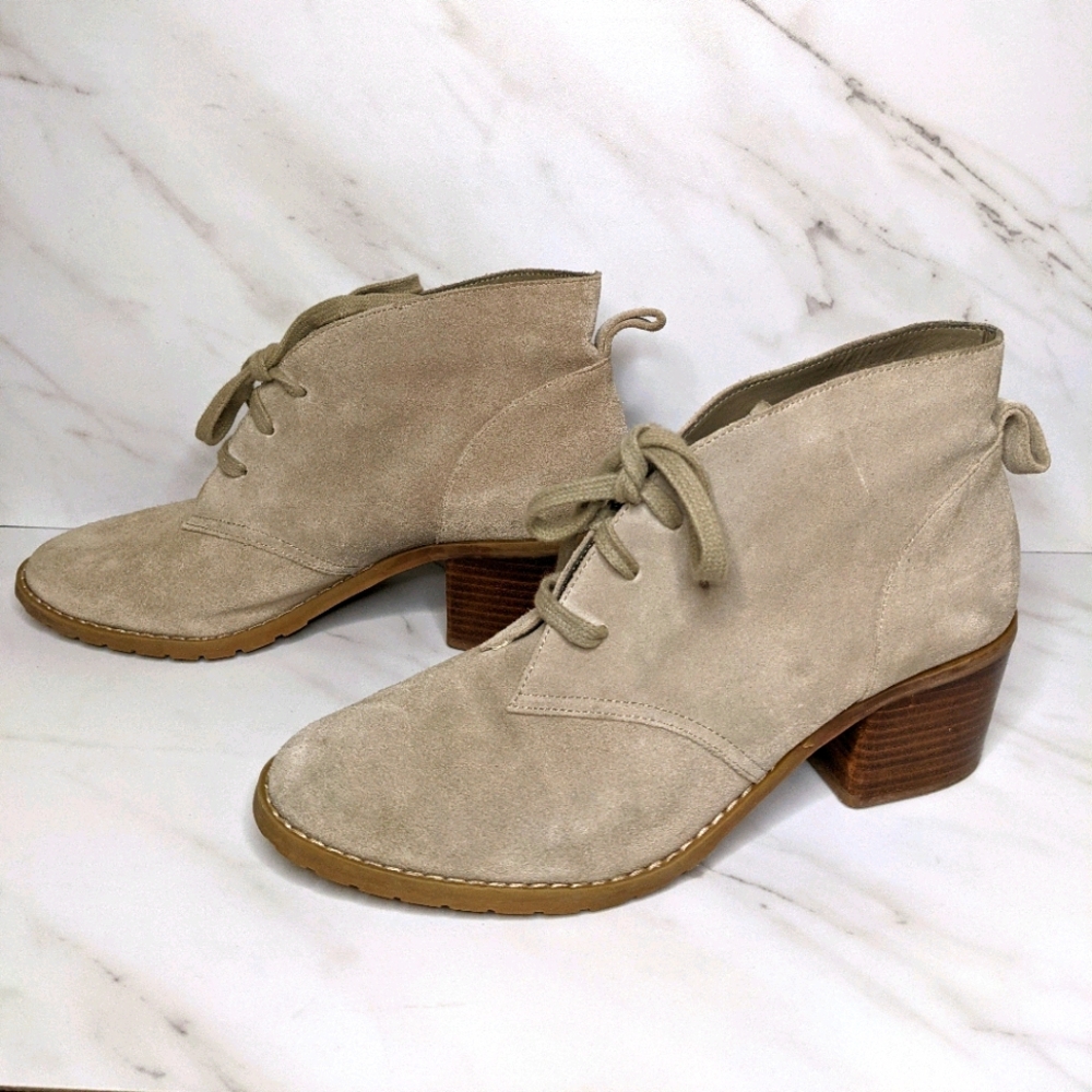 Susina women's suede taupe stacked heel bootie